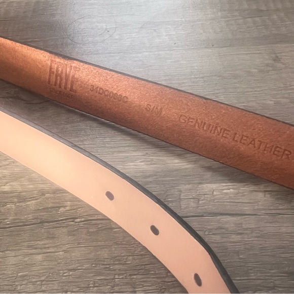 Frye EUC Blush 100% Leather Belt Bag Size S/M - Picture 4 of 8